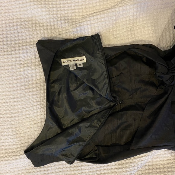 Black 100% silk Audrey Hepburn Type Dress - Picture 3 of 3